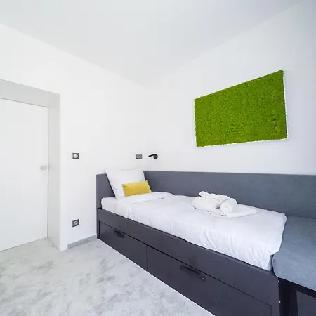 Chaletski Jasna, Ski-In & Ski-Out Demanovska Dolina Room photo