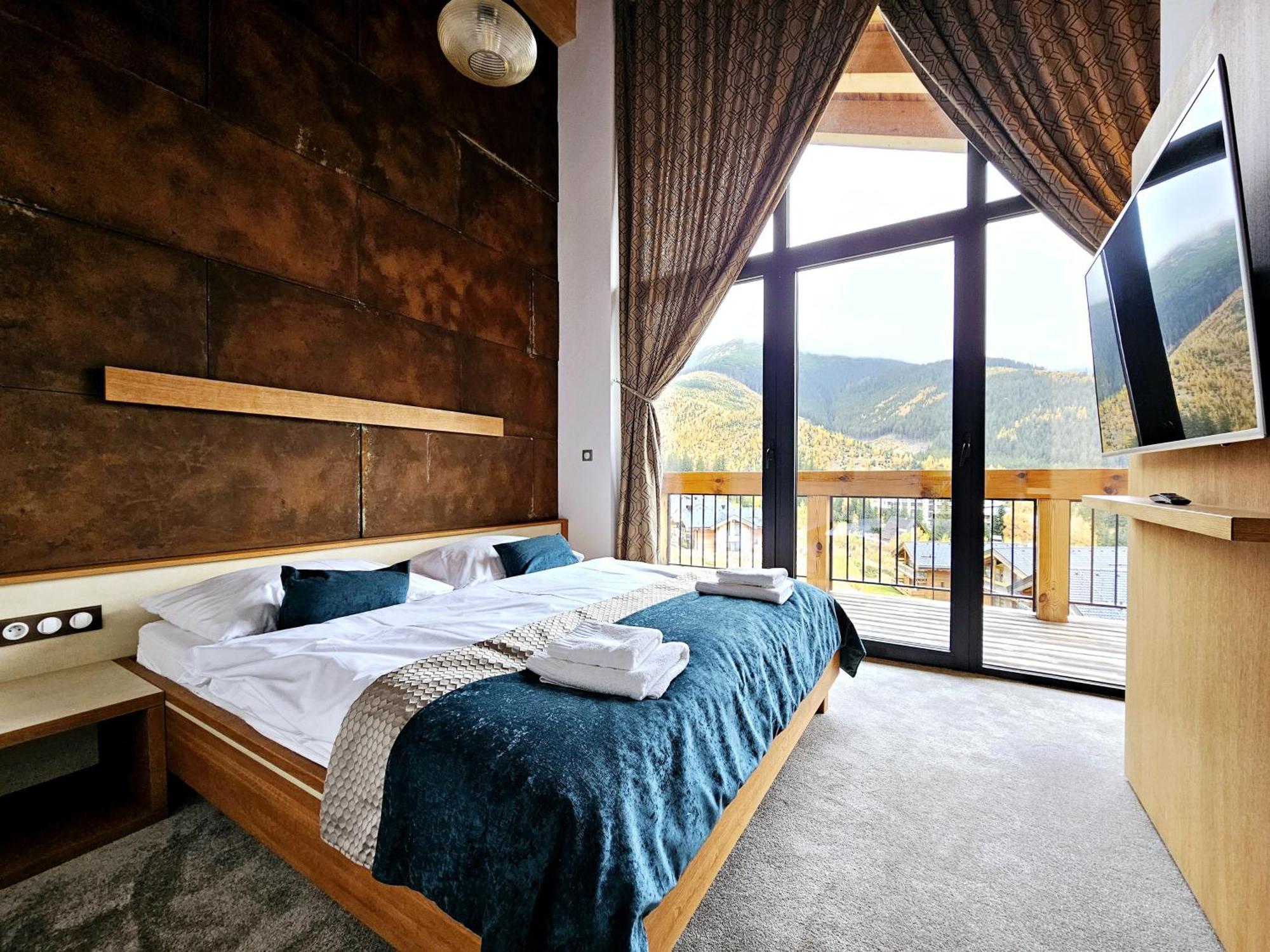 Chaletski Jasna, Ski-in & Ski-out Apartment *